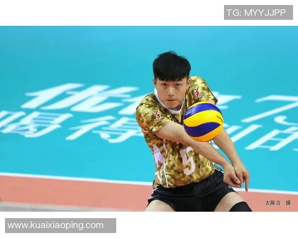 南京篮球队强势领跑联赛积分榜以77分稳居第一名争夺冠军希望