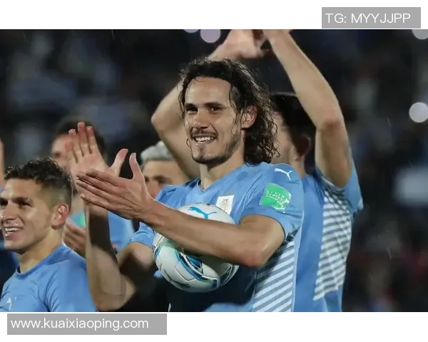 卡瓦尼快乐足球带你领略激情四溢的赛场魅力与团队合作的力量