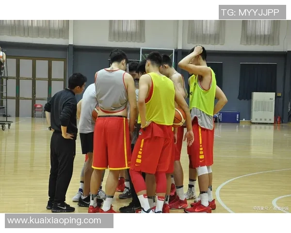 北京篮球队的节奏揭秘:从战术到团队默契的全景分析 北京篮球队的节奏揭秘:从战术到团队默契的全景分析